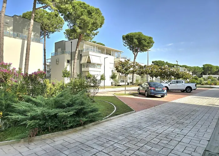 Sunny Beach Apartments - 147